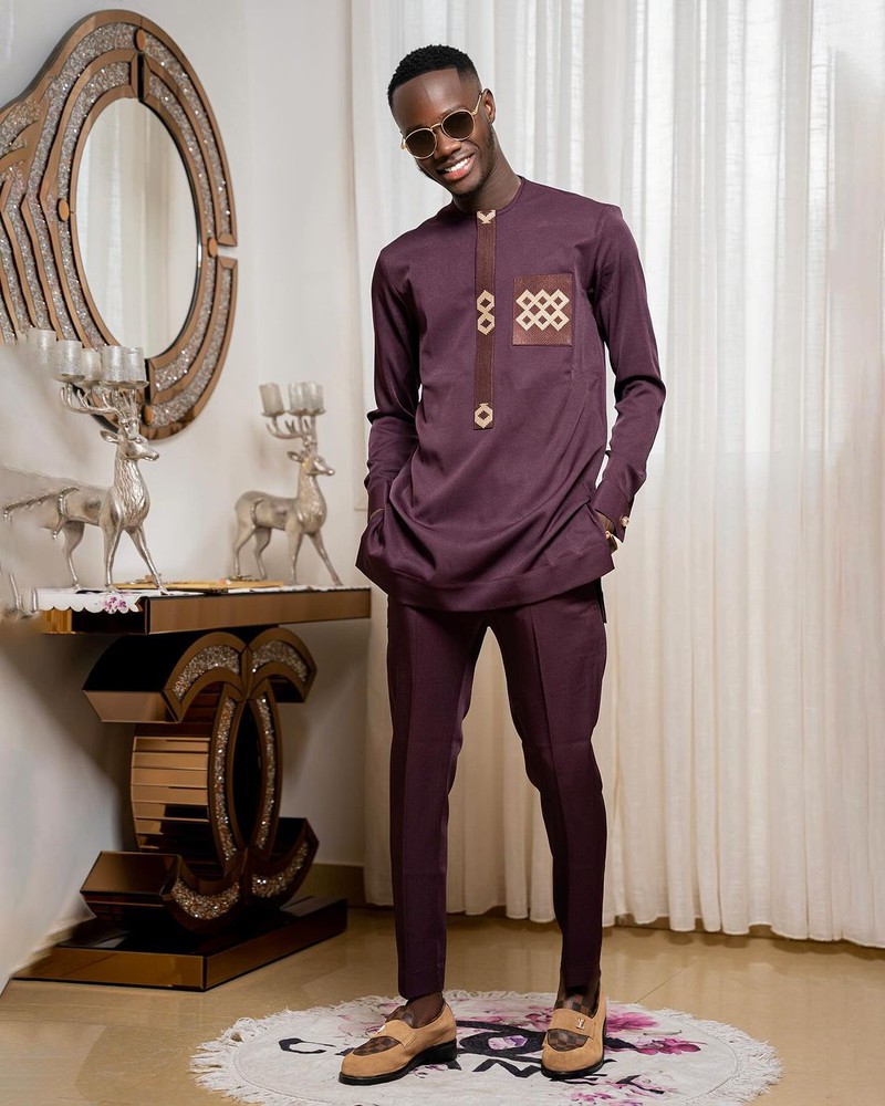 Tenue africaine moderne